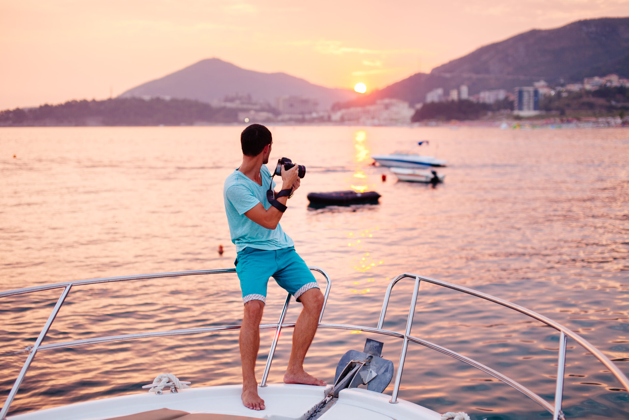 Instagram vs. Reality: Building a Luxury Yachting Brand on Social Media
